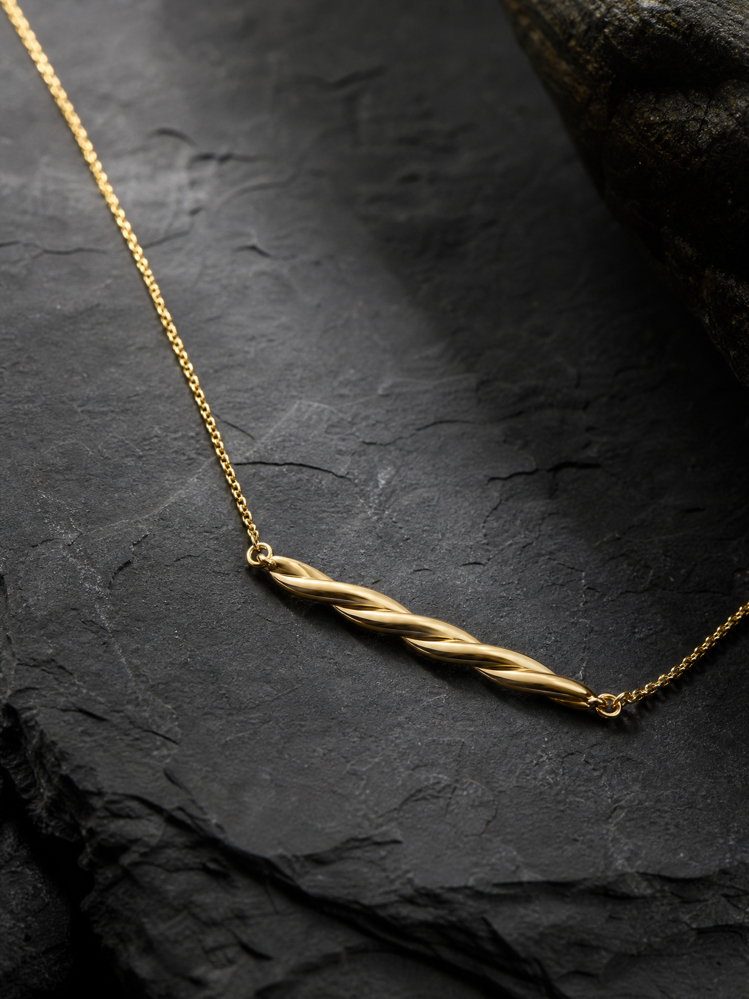Kinsale Twist Necklace