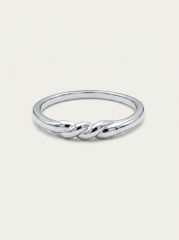 Snáithe Twist Ring Silver