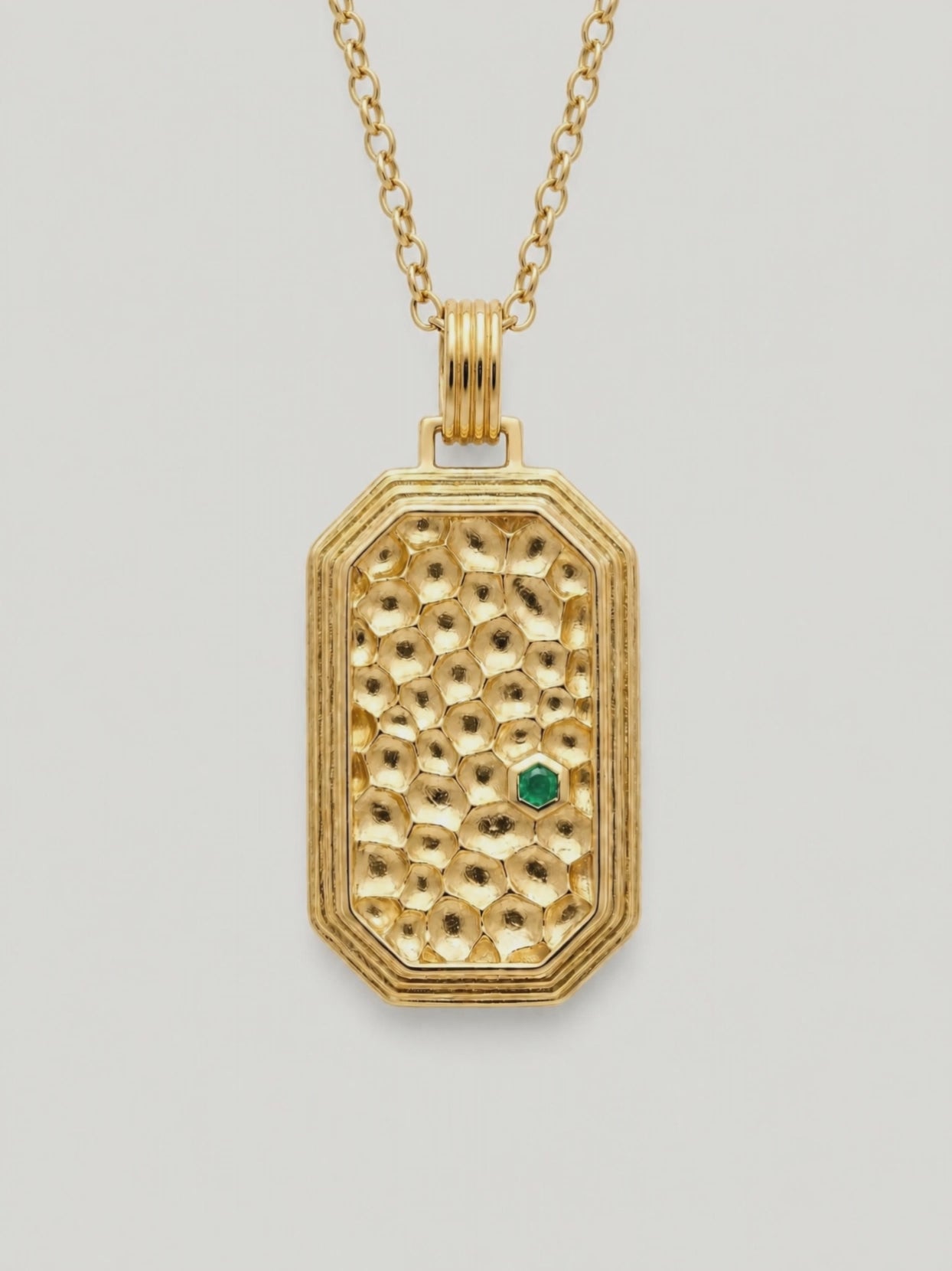 Causeway Pendant